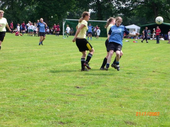 fussballturnier_2007__29_.jpg