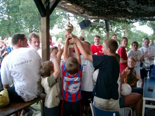fussballturnier_allgemein_2004__28_.jpg