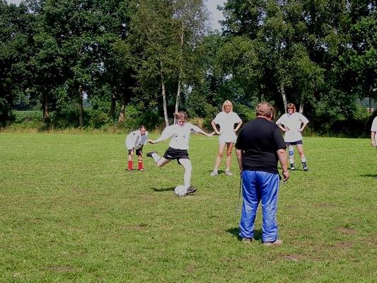 fussballturnier_frauen_2002__13_.jpg
