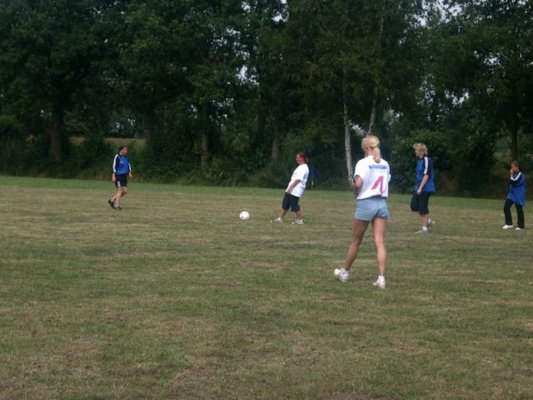 fussballturnier_frauen_2003__25_.jpg