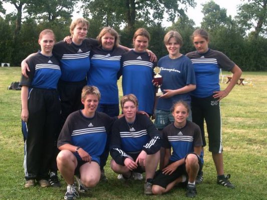 fussballturnier_frauen_2003__2_.jpg