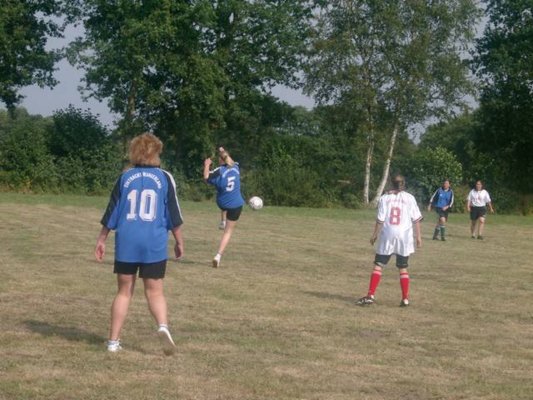 fussballturnier_frauen_2003__43_.jpg