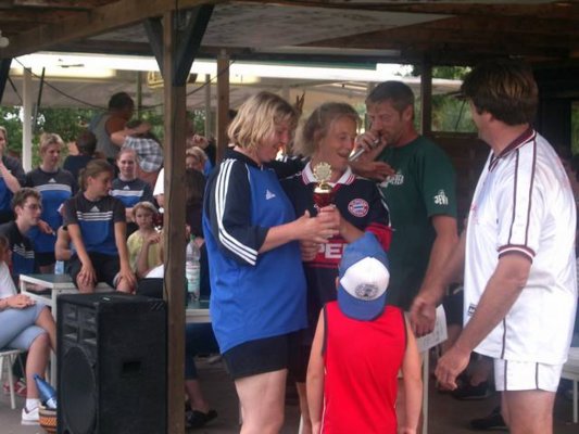 fussballturnier_frauen_2003__75_.jpg