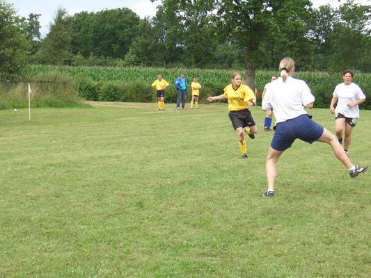 fussballturnier_frauen_2005__31_.jpg