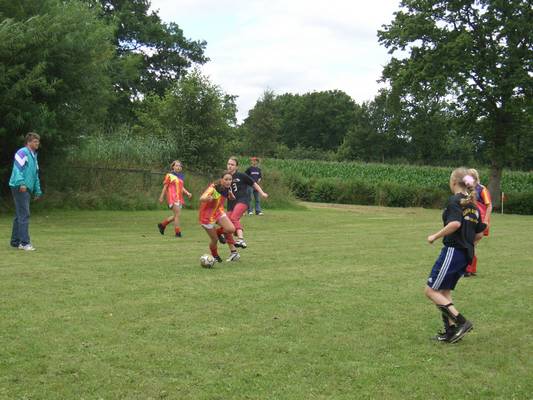 fussballturnier_frauen_2005__34_.jpg