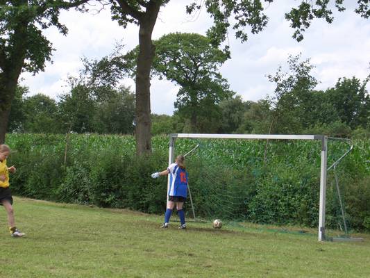 fussballturnier_frauen_2005__45_.jpg