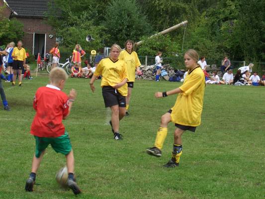 fussballturnier_frauen_2005__50_.jpg