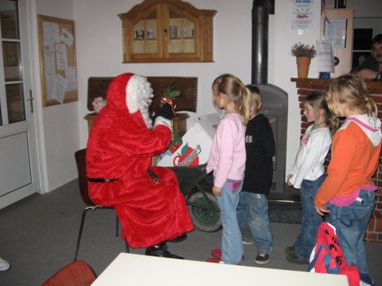 kinderweihnachtsfeier_2000__23_.jpg