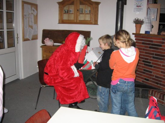 kinderweihnachtsfeier_2000__24_.jpg