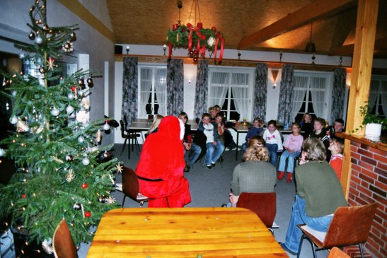 kinderweihnachtsfeier_2000__26_.jpg